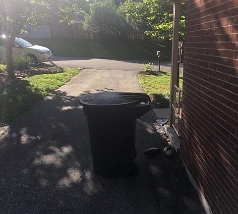 5th image of 2812 Ellison Ave