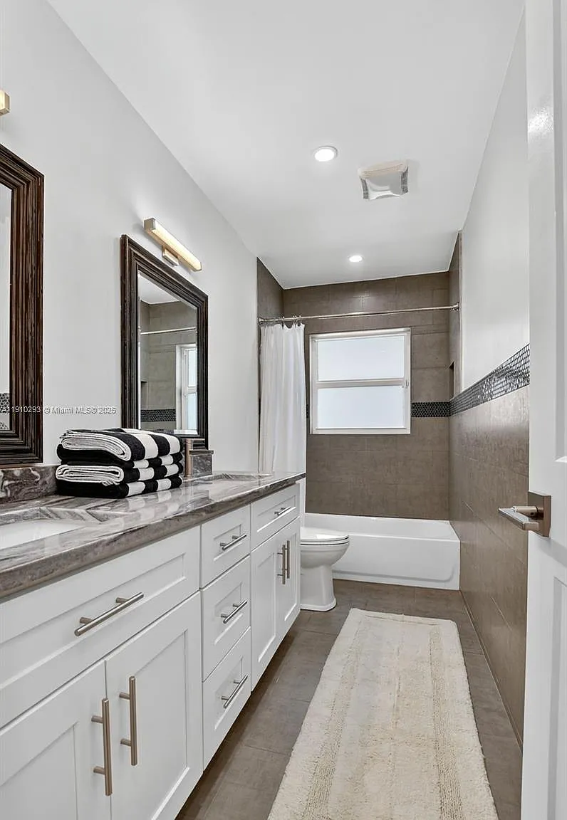 4 bed, 2152 sqft, $20,000 — Photo 4