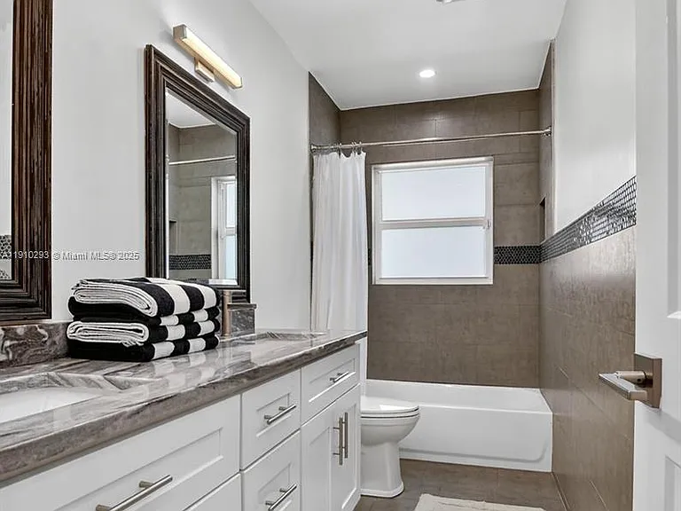 5660 Golfway Dr — Photo 22