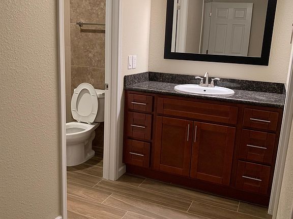 4th image of 6209 N 21st Dr