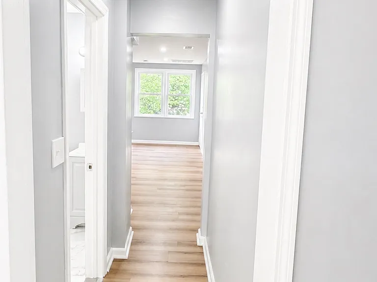 369 S 19th St #2 — Photo 11