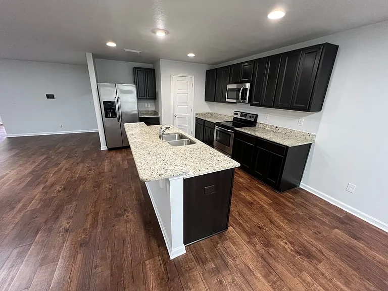 9931 Summer Woods Cir N — Photo 7