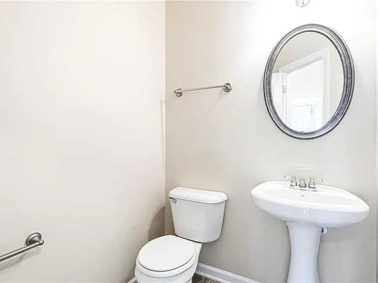 1807 Preserve Creek Way — Photo 14