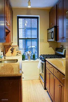 Sold by Corcoran | media 25