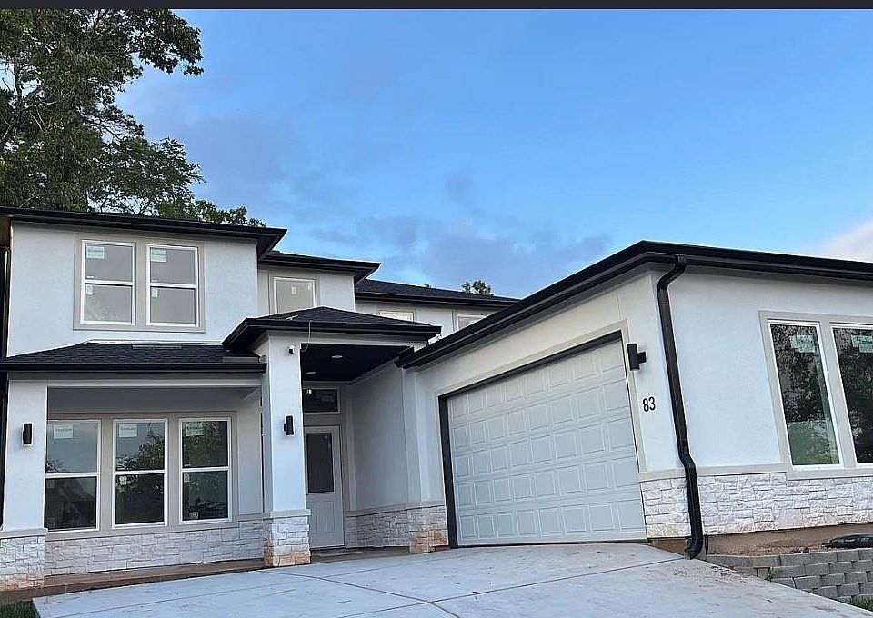 1st image of 83 Creekwood Dr