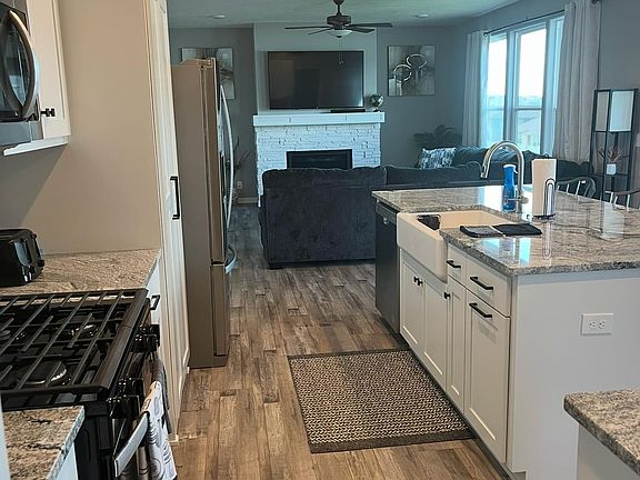 5th image of 11508 Slayton St