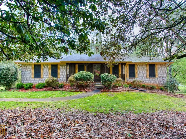 5720 Melanie Trl, Atlanta, GA 30349