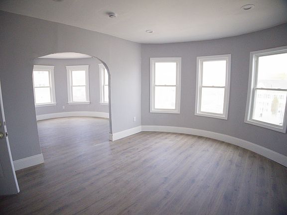 2nd image of 61 Providence St #2