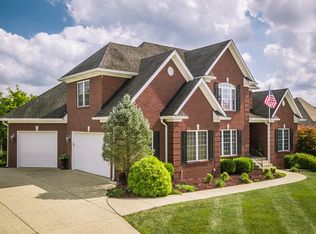 12412 Oakland Hills Trl, Louisville, KY 40291