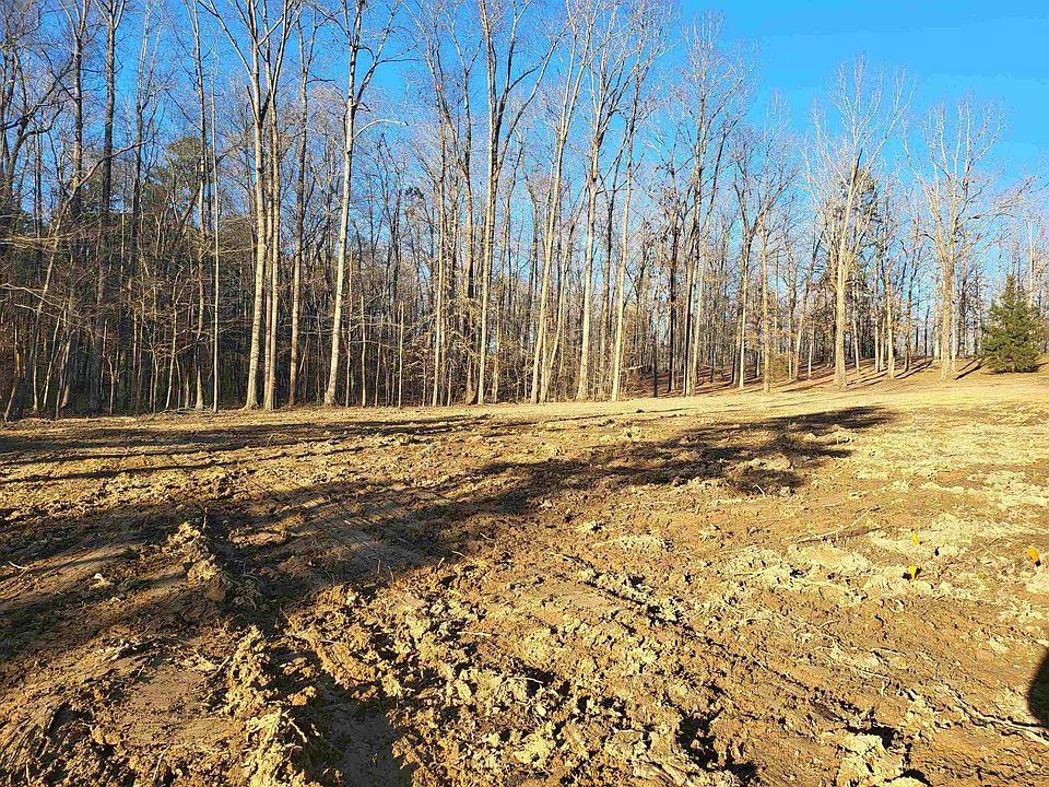 2nd image of 40 Condo Ln #27
