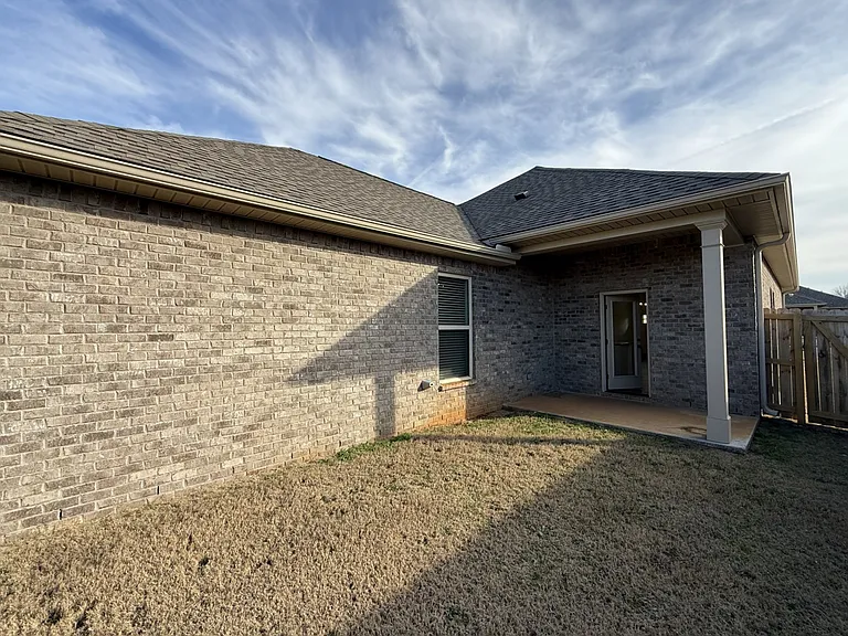 24057 Quints Dr — Photo 33