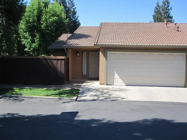 4012 Honey Creek Rd photo 1