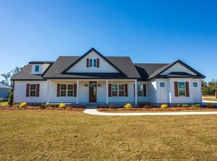 3068 Mary Powell Way, Hahira, GA 31632