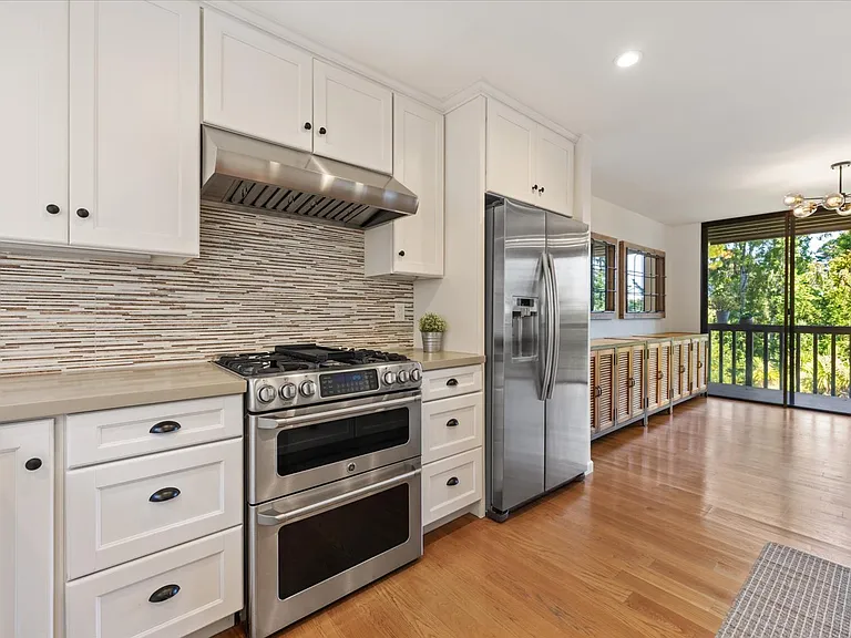 9 Heritage Ct — Photo 12