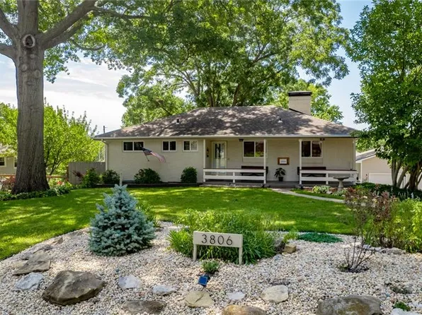 3806 S Greenwich Ln, Independence, MO 64055