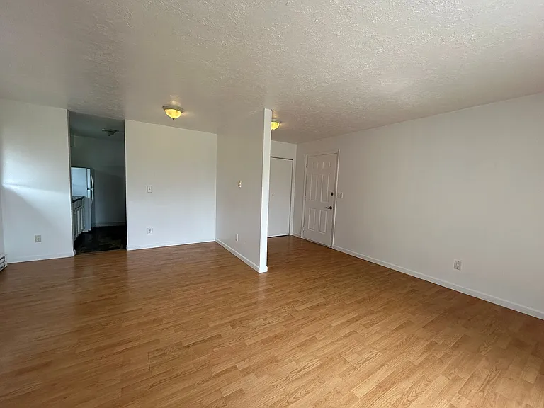 4658 Ocean Beach Hwy — Photo 10
