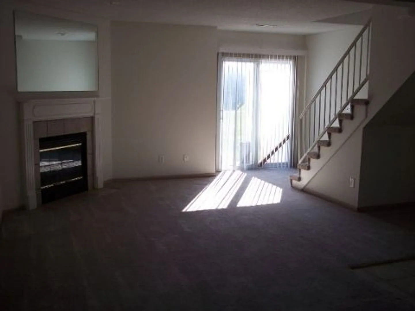 115 Polk St - BLDG A — Photo 2
