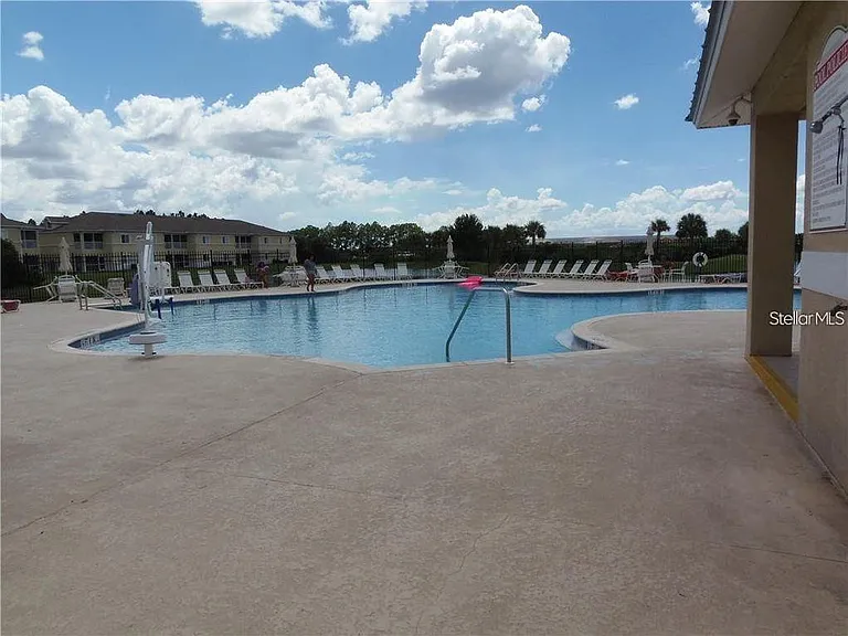 6011 Skydale Way #201 — Photo 31