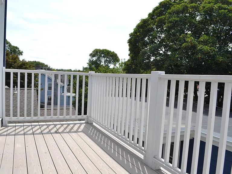 37 Sargent St #3 — Photo 4