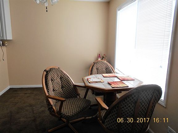 3rd image of 2064 Windward Ln #2064