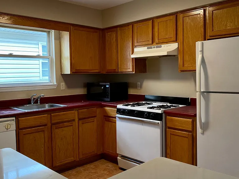141-143 Norfolk St #3-2 — Photo 5