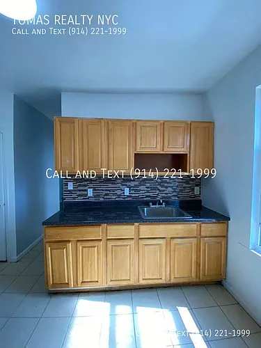 67 Van Cortlandt Park Ave Photo 1