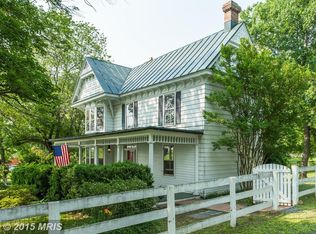 6753 Leeds Manor Rd, Marshall, VA 20115