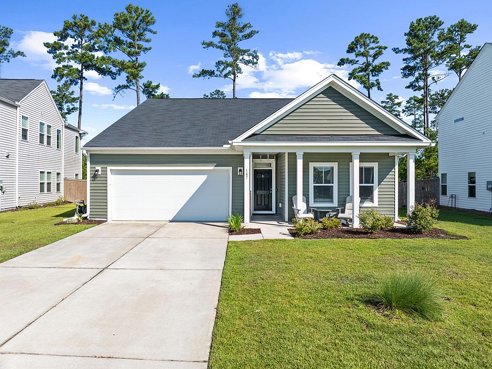1st image of 167 Lucca Dr