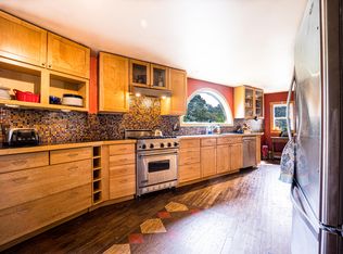 111 Sanford Crossing Rd, West Bath, ME 04530