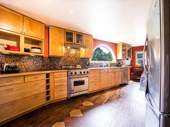 111 Sanford Crossing Road, West Bath, ME 04530