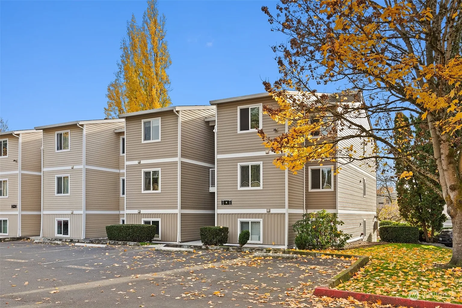 12423 NE 131st Court #E301 photo 1
