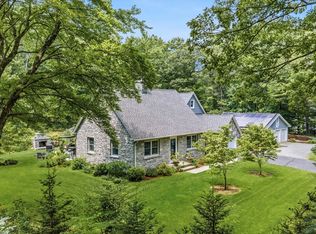 33 Rattle Hill Rd, Southampton, MA 01073