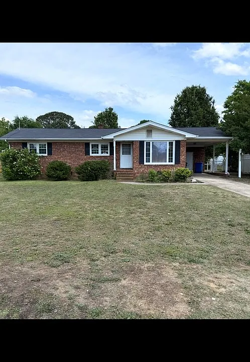 2039 Ironwood Dr