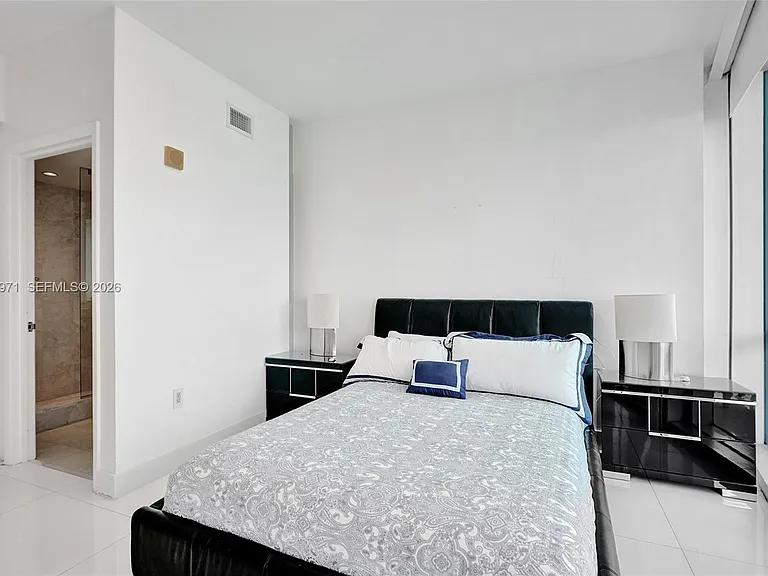 17121 Collins Ave #3206 — Photo 17