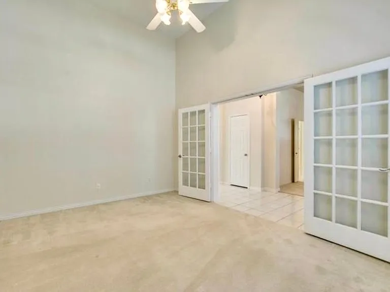 3408 Diamond Point Dr — Photo 4