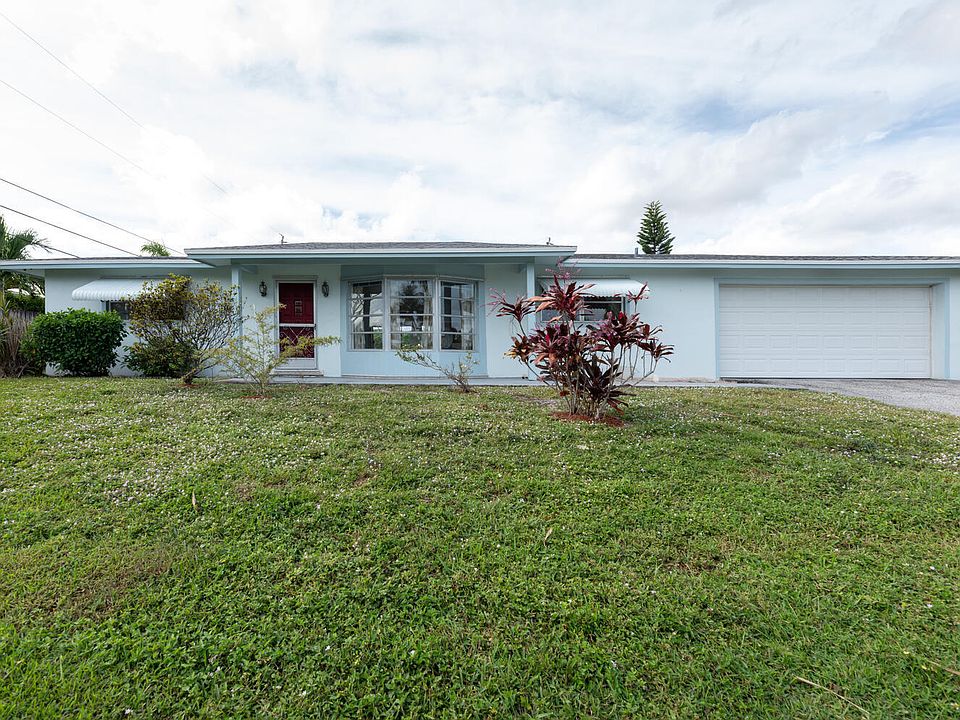 1st image of 9697 Dahlia Ave