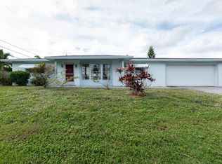 9697 Dahlia Ave, Palm Beach Gardens, FL 33410