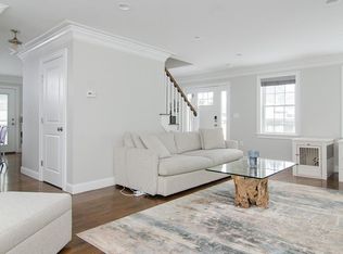 94 Longwood Rd, Weymouth, MA 02188