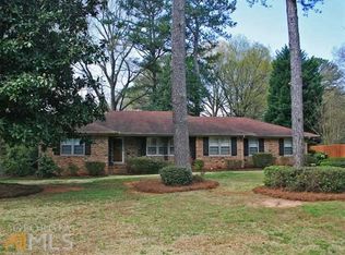 1605 Carolyn Dr, Stone Mountain, GA 30087