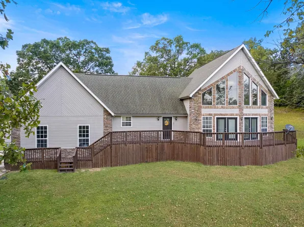 381 Cody Creek Dr, Mountain Home, AR 72653