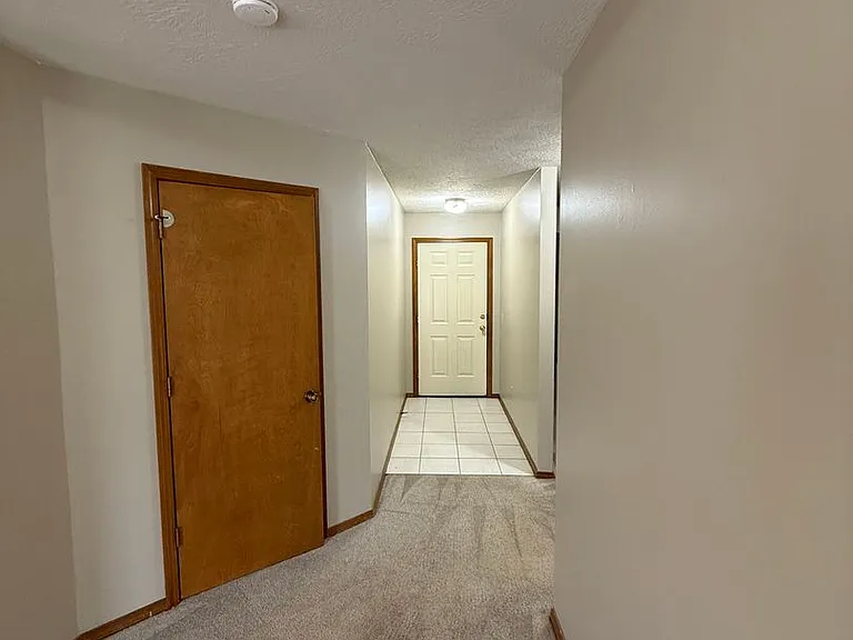 4114 S Franklin Ave — Photo 2