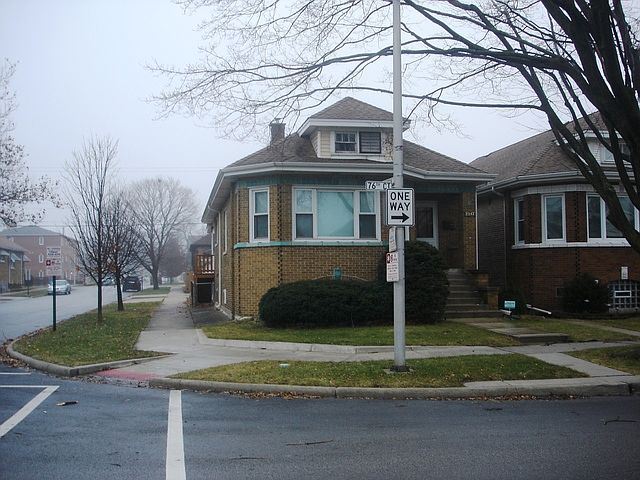 1st image of 2947 N 76th Ct