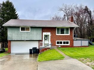 214 Dally Rd, Coal Center, PA 15423