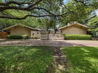 3839 N Versailles Ave, Dallas, TX 75209