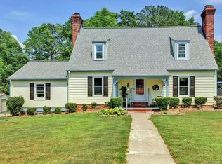 111 Seaton Dr, Colonial Heights, VA 23834