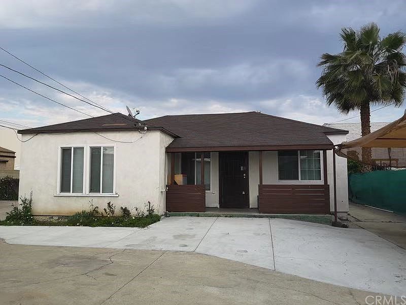 1st image of 2122 Seaman Ave