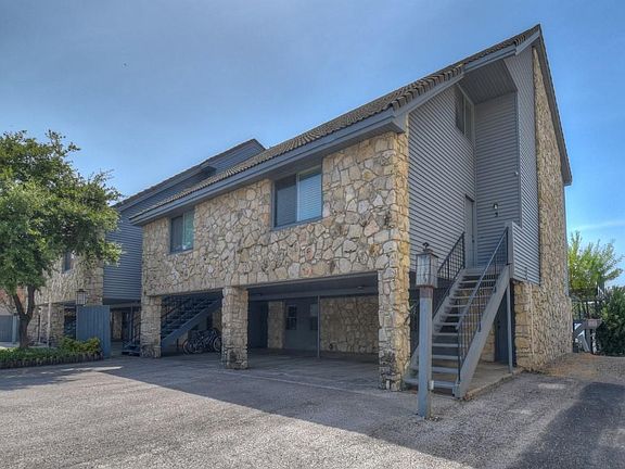 3rd image of 107 Island Dr #5