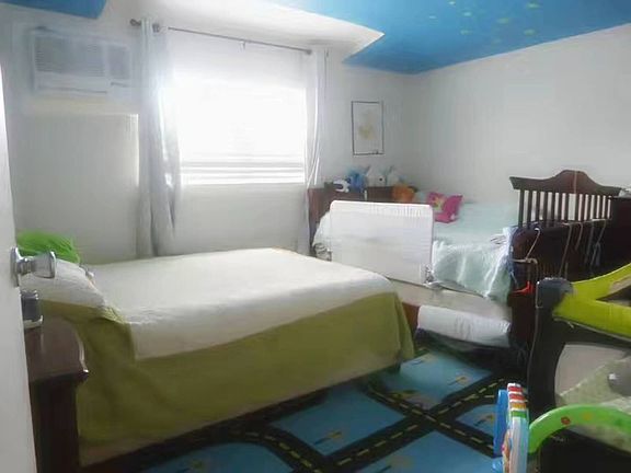 5th image of 98 Nostrand Ave