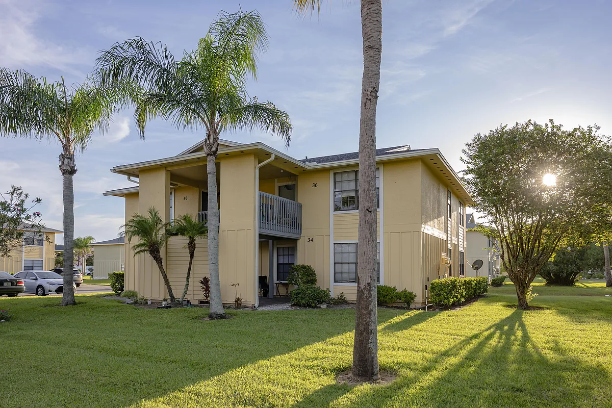 Building Photo - Seaside Villas Apartments
