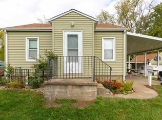 1741 Howard Ave, Waterloo, IA 50702